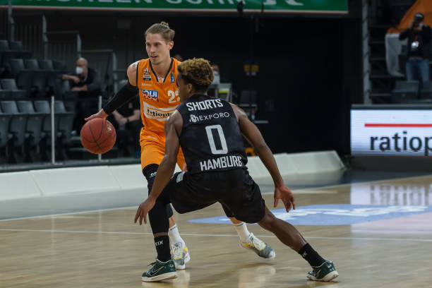 恩迪卡也在 恩迪卡也在