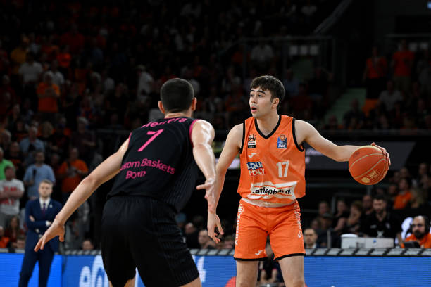 万到30亿 万到30亿