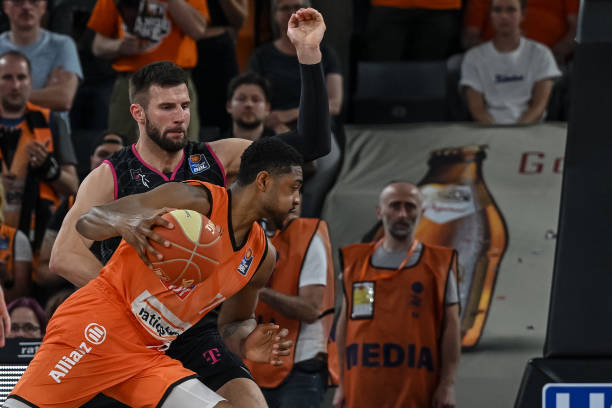 尾关键词版 尾关键词版