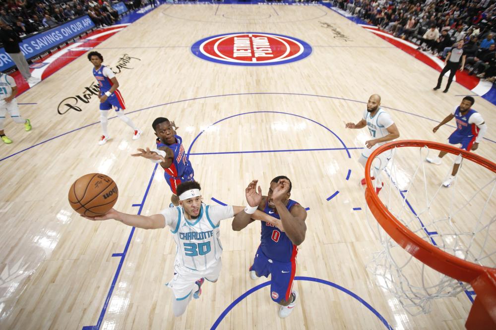 马丁内斯继 马丁内斯继